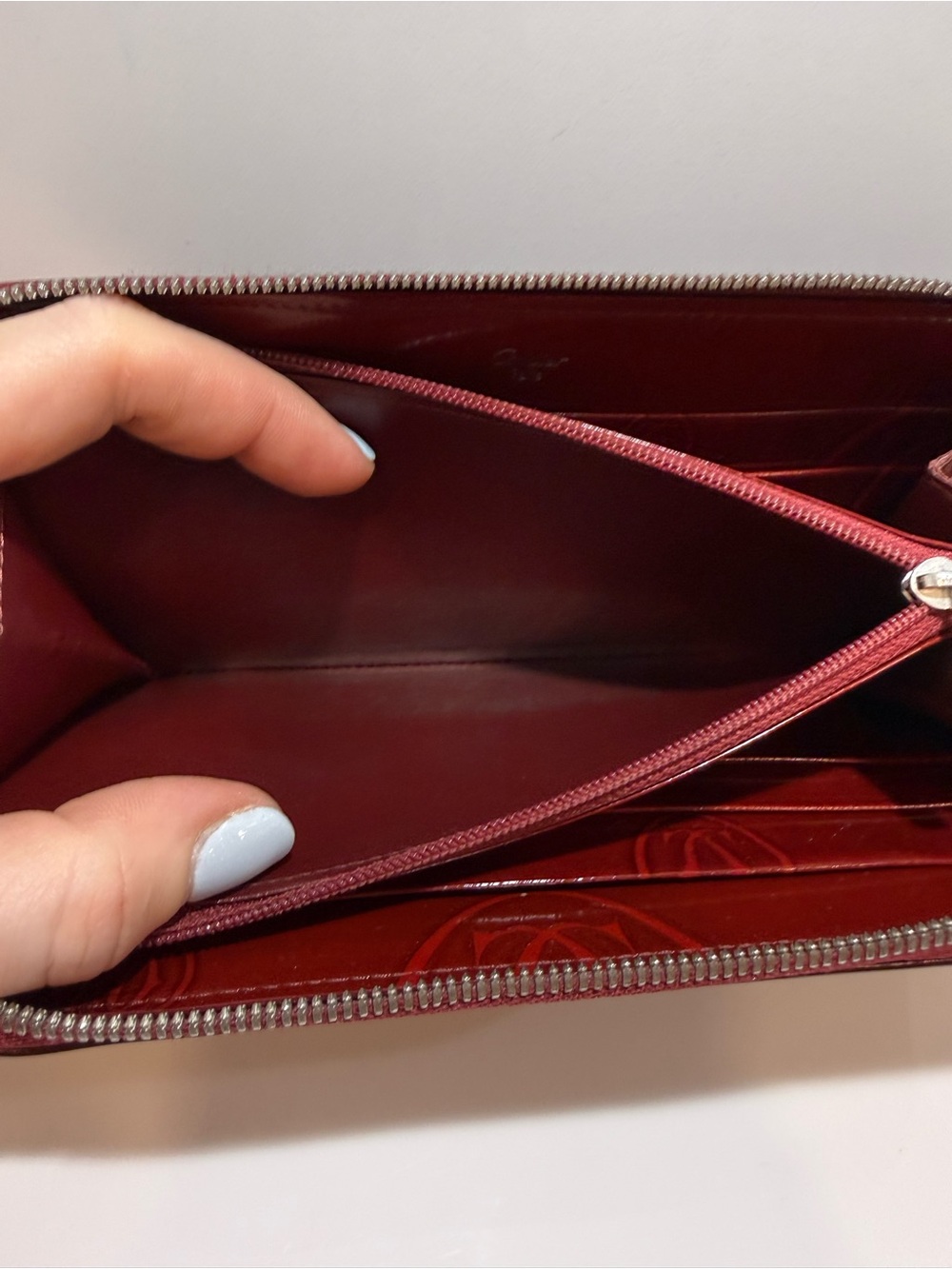 Cartier Birthday Red Patent Leather Zip Wallet - Picture 8 of 11